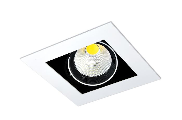 Product image 1: Solis-L 17° Beam LED - 35W - 3000K