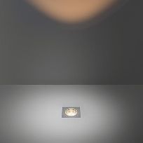 Imagen de productos 1: Hipy square 70x70 anti glare IP67 LED 3000K medium GE alu